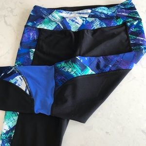 🎉4 for $25 🎉RBX Capri Leggings in EUC!